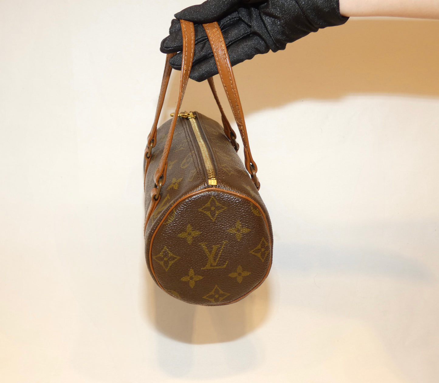 Louis Vuitton Papillon 22