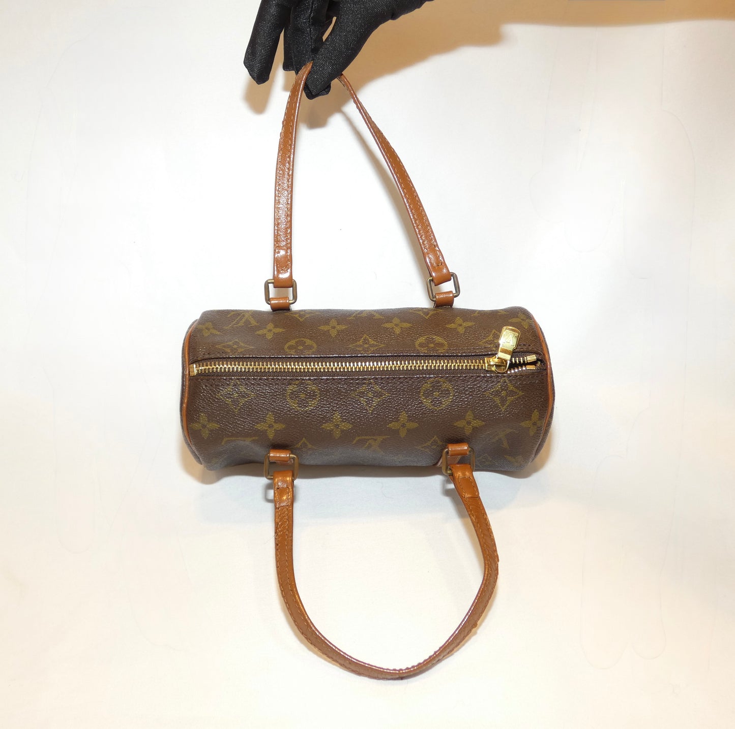 Louis Vuitton Papillon 22