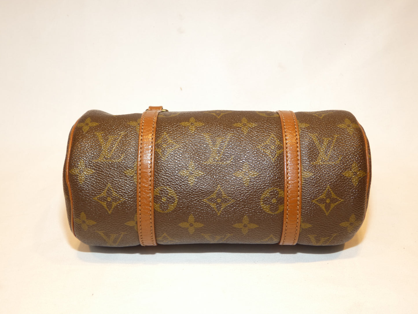 Louis Vuitton Papillon 22