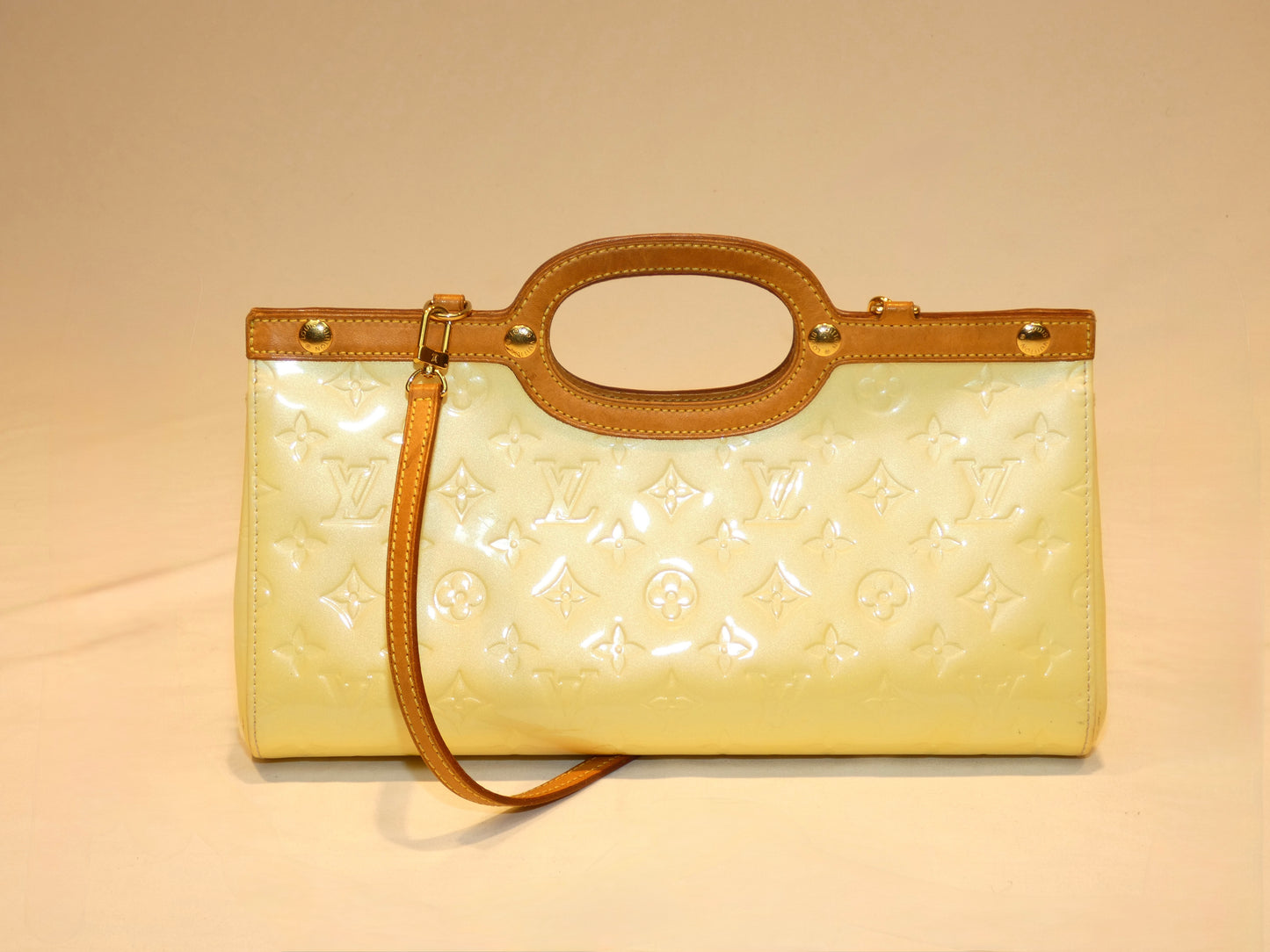 Louis Vuitton Vernis Roxbury Drive Perle