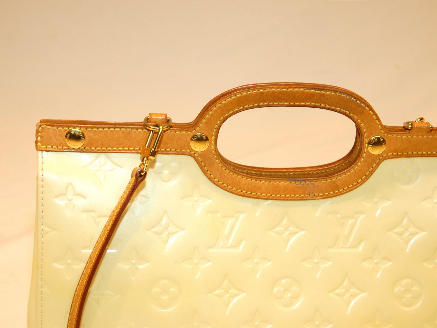 Louis Vuitton Vernis Roxbury Drive Perle
