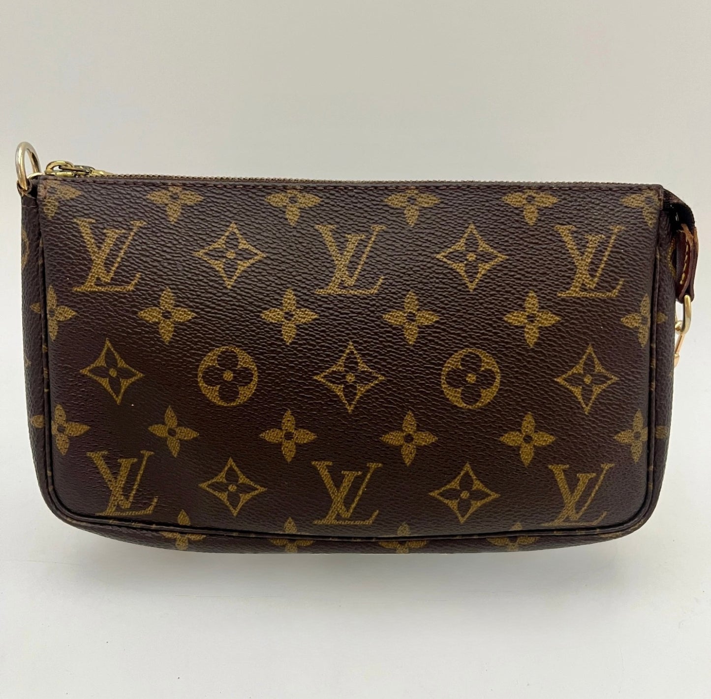 Louis Vuitton Pochette