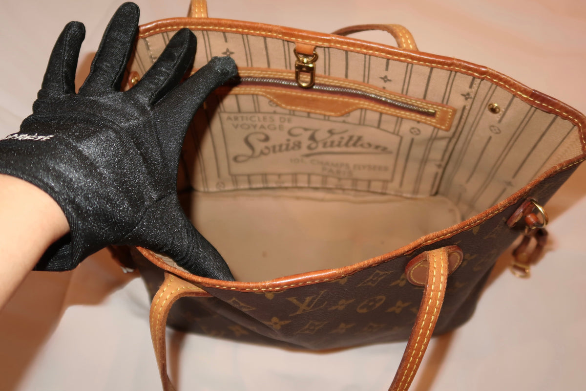 Louis Vuitton Neverfull PM